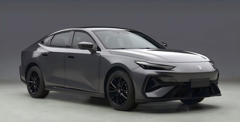 Imagem do aplicativo do novo Chang'an Uni-V: se transforma instantaneamente em um cupê 