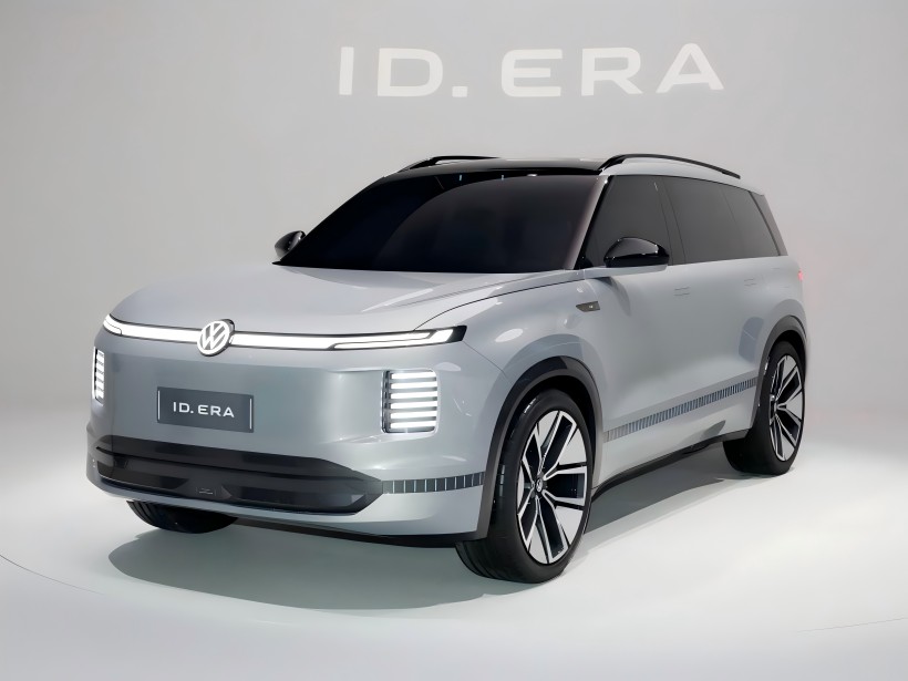 A versão de produção do SUV de alcance estendido, Volkswagen Id.era, deve fazer sua estréia no Salão do Automóvel de Guangzhou e chegar ao mercado no primeiro trimestre de 2026.